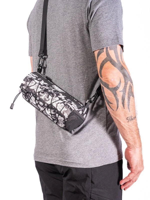 Velo Tattoo Handlebar Bag - Image 6